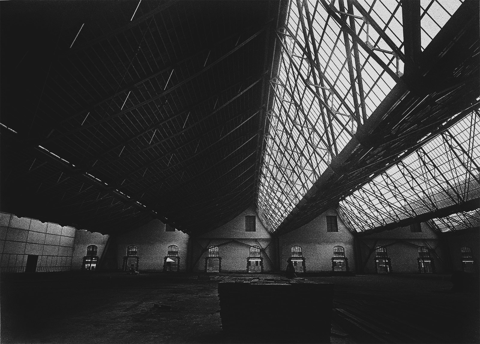 4.4- 0277_sheds-ef